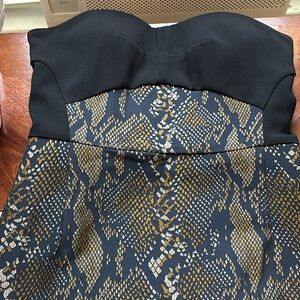 Stunning authentic Diane VonFurstenberg Black/Brown snake print Strapless Dress!